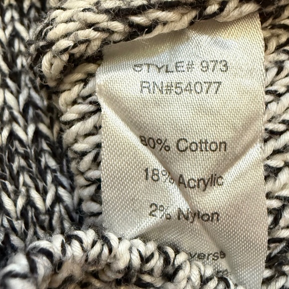 EUC Cabi Black & White Knit Short Sleeve Scoop Neck XS Tunic Sweater Style#973 - Picture 5 of 6